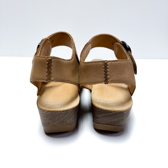 Dansko Tiana Brown Leather Wedge Buckle Strap Peep Toe Sandals - Picture 4 of 7
